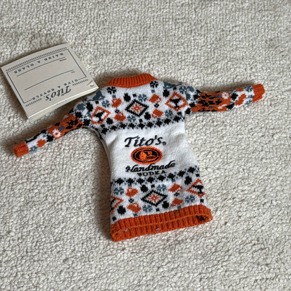 Tito's Handmade Vodka Mini Holiday Bottle Sweater Gift Koozie NWT